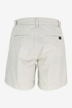 Gestreifte Shorts Für Damen -Tomorrow Geschäft elkline shorts 2065011 750150 hot pants 03 low